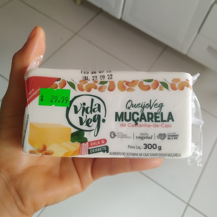 photo of Vida Veg Muçarela de Castanha-de-caju shared by @ilani on  18 Jul 2022 - review