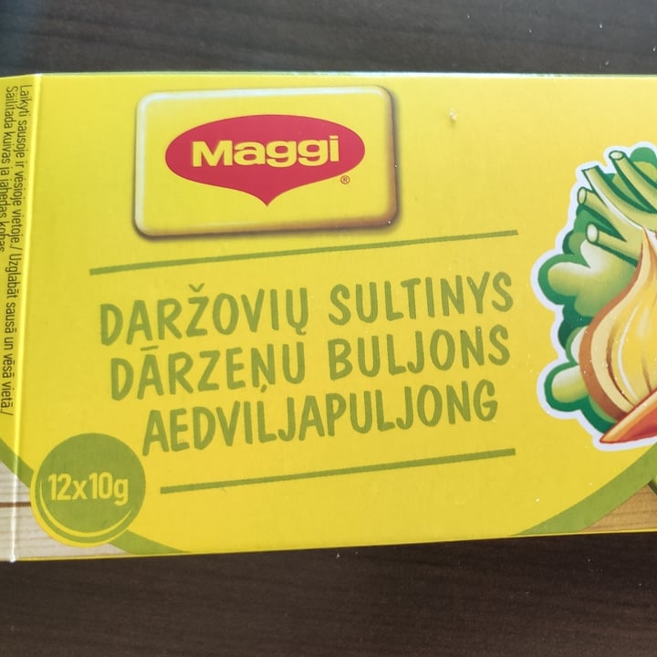 photo of Maggi Bouillon Légumes shared by @runkelinisveganizmas on  25 Jun 2022 - review