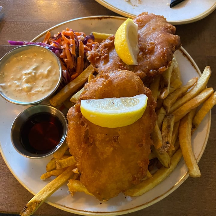 photo of Vegan Street No Fish & Chips shared by @nathlena19 on  08 Jun 2022 - review