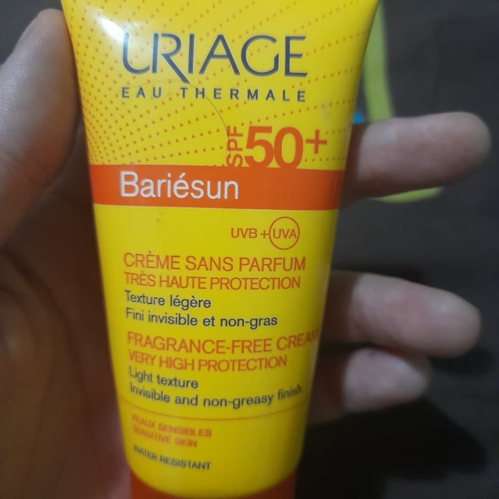 photo of Uriage Bariésun spf 50 shared by @carolaurentr on  11 Mar 2021 - review