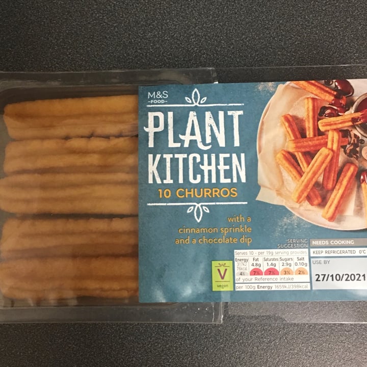 photo of Plant Kitchen (M&S) Churros shared by @dandan4 on  29 Oct 2021 - review