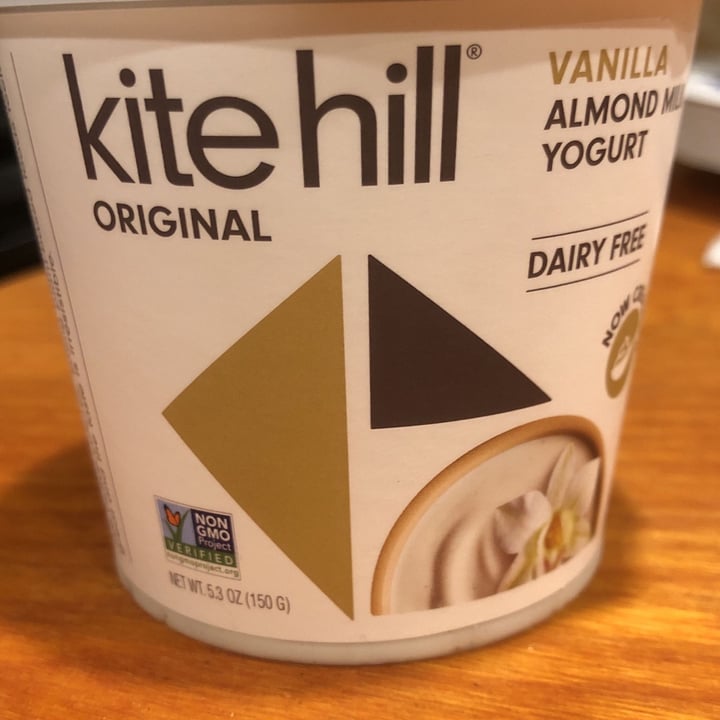 photo of Kite Hill Vanilla Almond Milk Yogurt Original shared by @jennyyy7 on  03 Oct 2021 - review