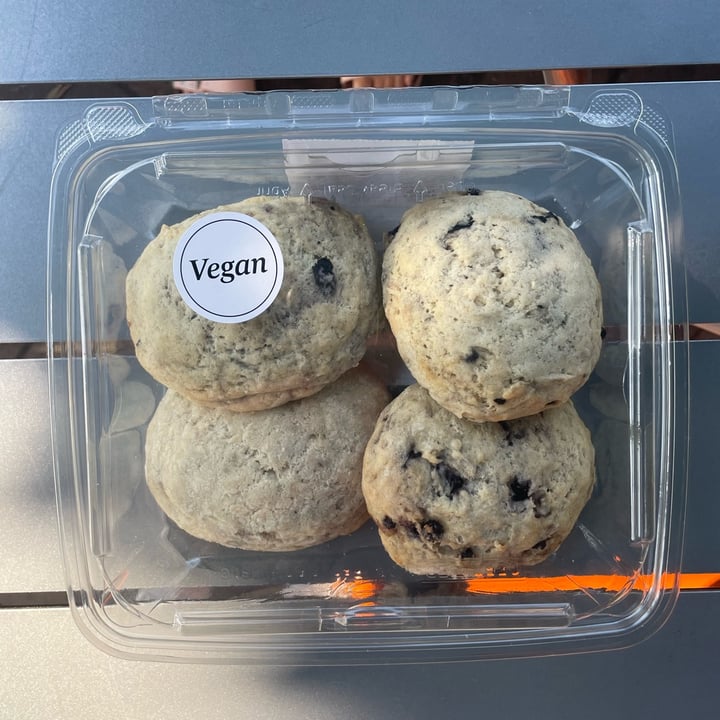 Whole Foods bakery Vegan Blueberry Scone Review abillion