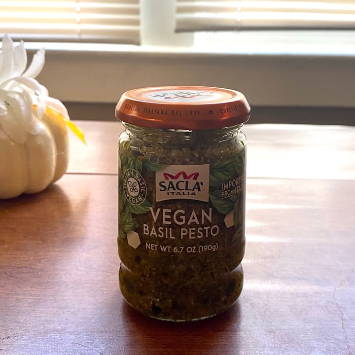 photo of Sacla Vegan Basil Pesto shared by @punzie0057 on  19 Apr 2021 - review