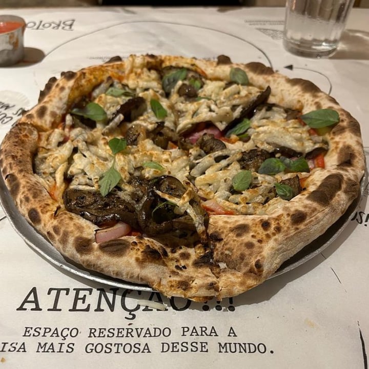 photo of Broto Pizza Vegana shared by @larissamarquet on  10 Jul 2022 - review