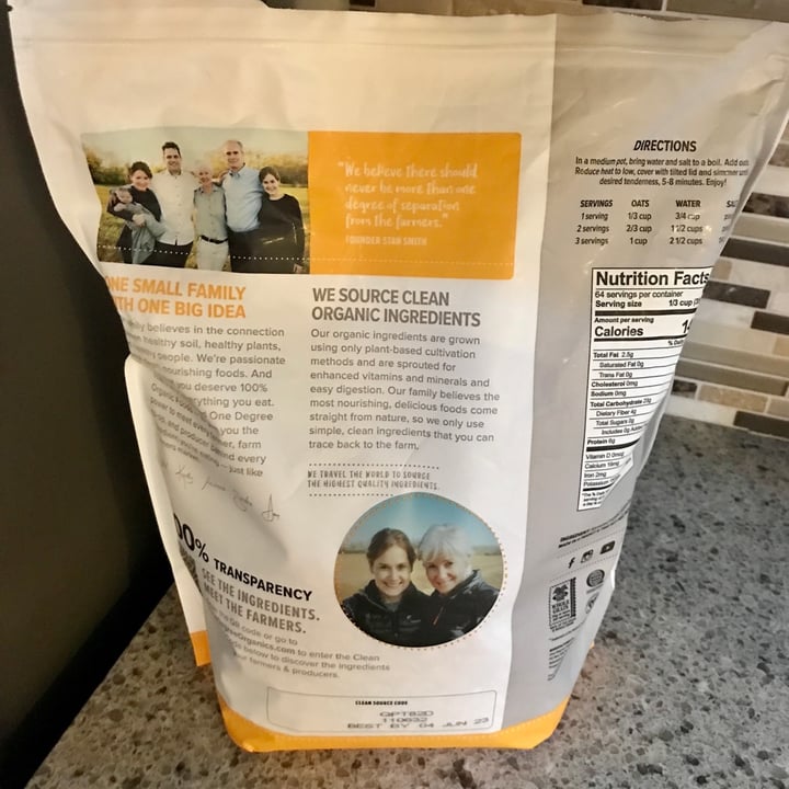 review photo of One Degree Organic Foods Gluten free sprouted rolled oats shared by @thevegfriend on 15 Apr 2022 - review