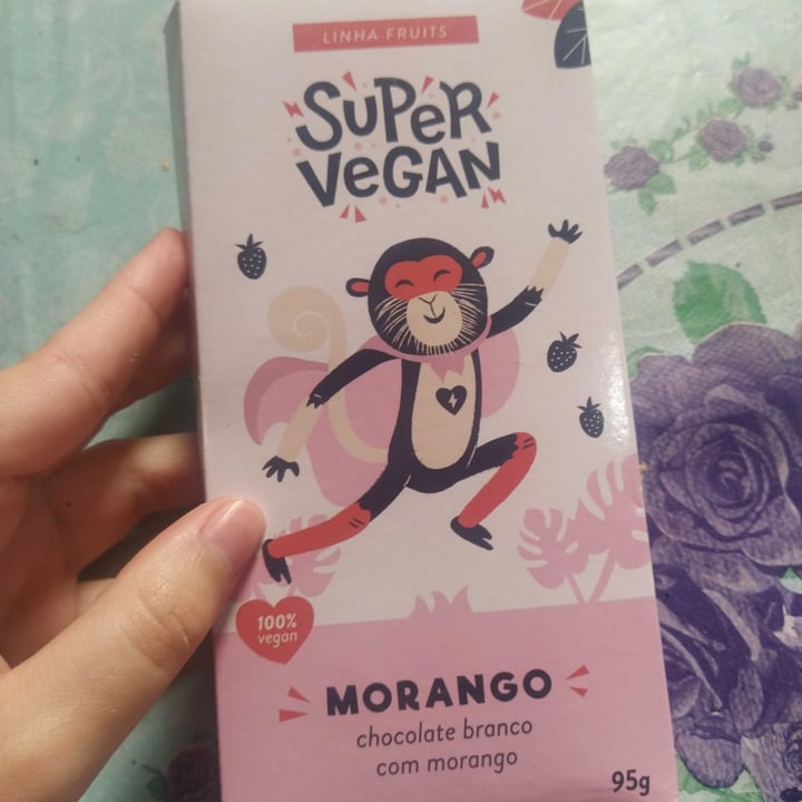 photo of Super Vegan Chocolate Branco Com Morango shared by @imsbruna on  01 Oct 2022 - review