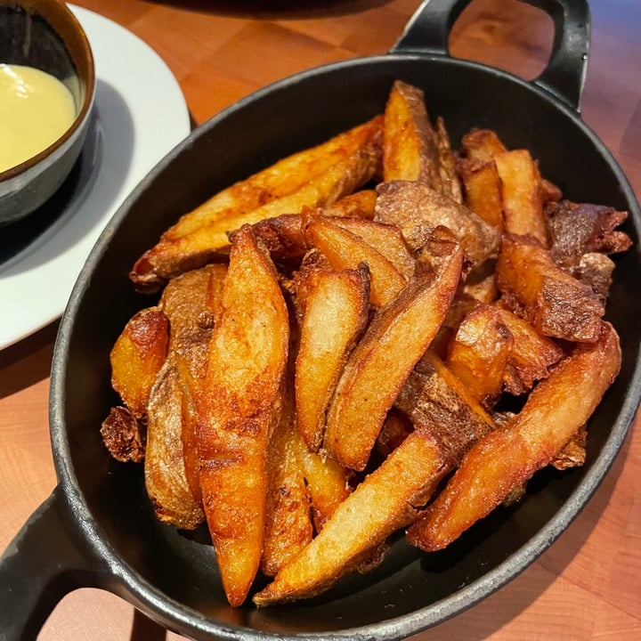 photo of Blue Label Pizza & Wine Hand Cut Fries shared by @swetasahu on  18 Mar 2021 - review