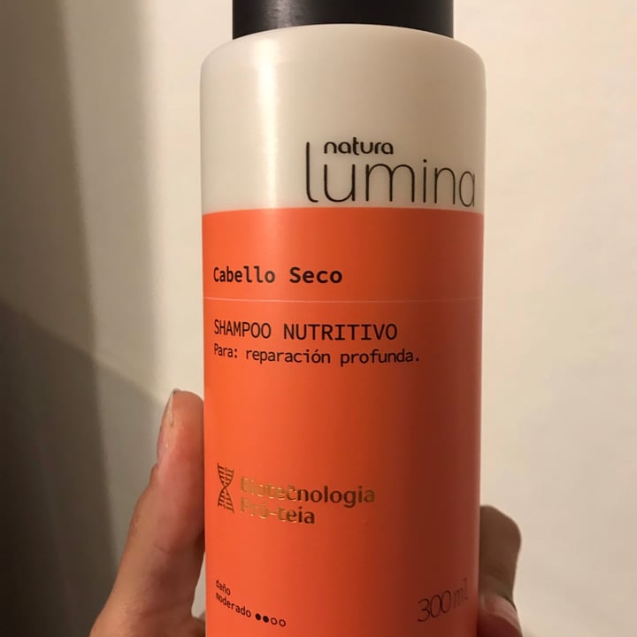 photo of Natura Shampoo Lumina Reestructurante shared by @moli23 on  08 Dec 2020 - review