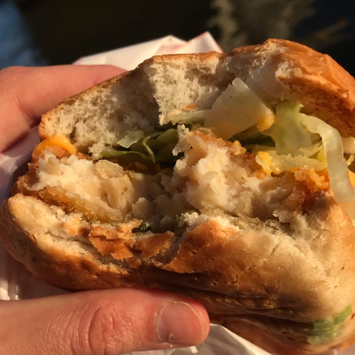 photo of Naked Burger - Vegan & Tasty No-fish Burger shared by @alfalfel on  20 May 2022 - review