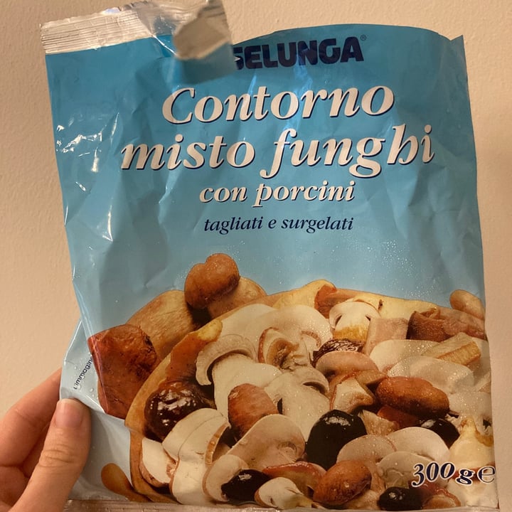 photo of  Esselunga Contorno misto funghi con porcini shared by @marghegio13 on  03 Apr 2022 - review