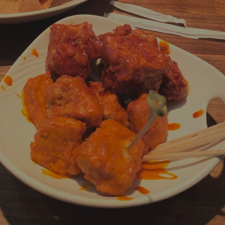review photo of Yard House Gardein Wings shared by @jujusmeow on 25 Nov 2022 - review