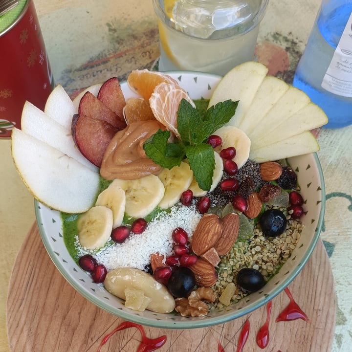 Suka fruit & salad Costa Adeje, Spain Vegan Bowl Review abillion