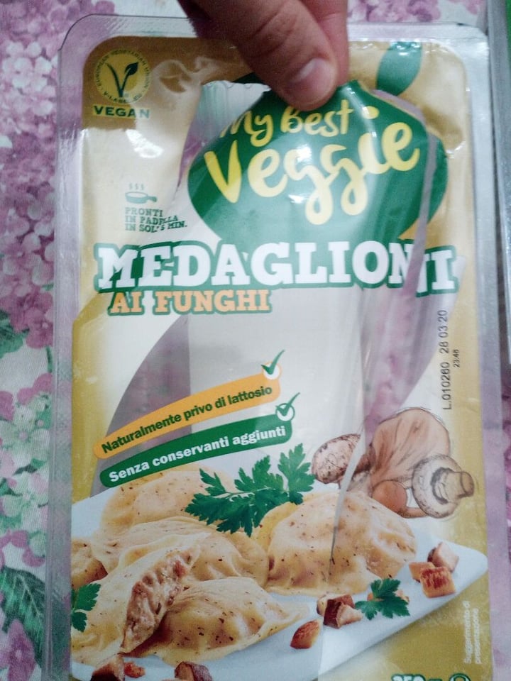 photo of My Best Veggie Medaglioni de setas shared by @itsmichelakalos on  23 Feb 2020 - review