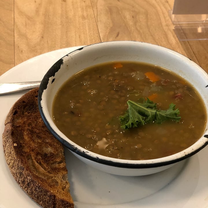 photo of Básico Sopa de lentejas shared by @marisajohnson on  02 Oct 2021 - review