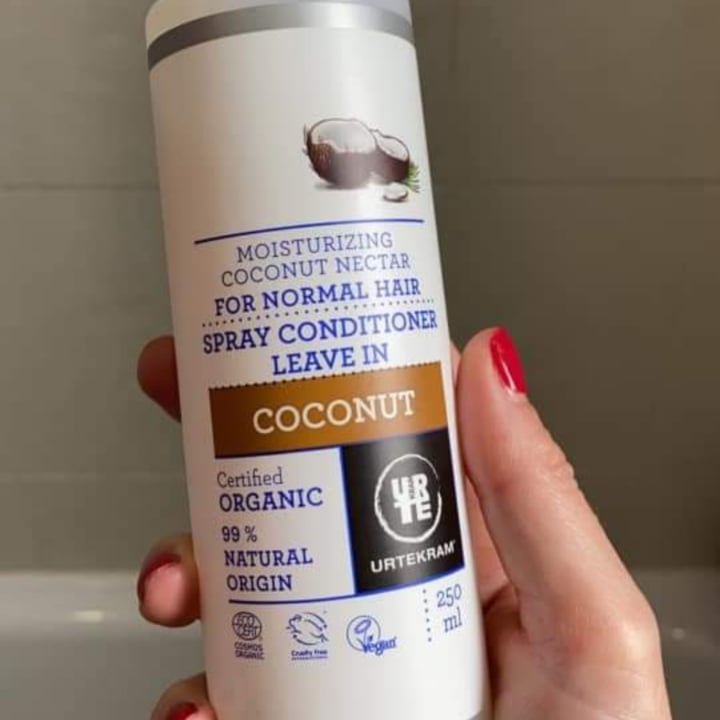 review photo of Urtekram Acondicionador en spray leave in de coco shared by @claraysusperros on 19 Feb 2021 - review