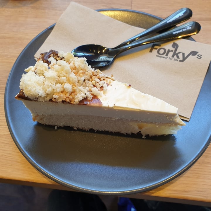 photo of Forky's Cheese Cake shared by @janaplantpowered on  01 Jun 2020 - review