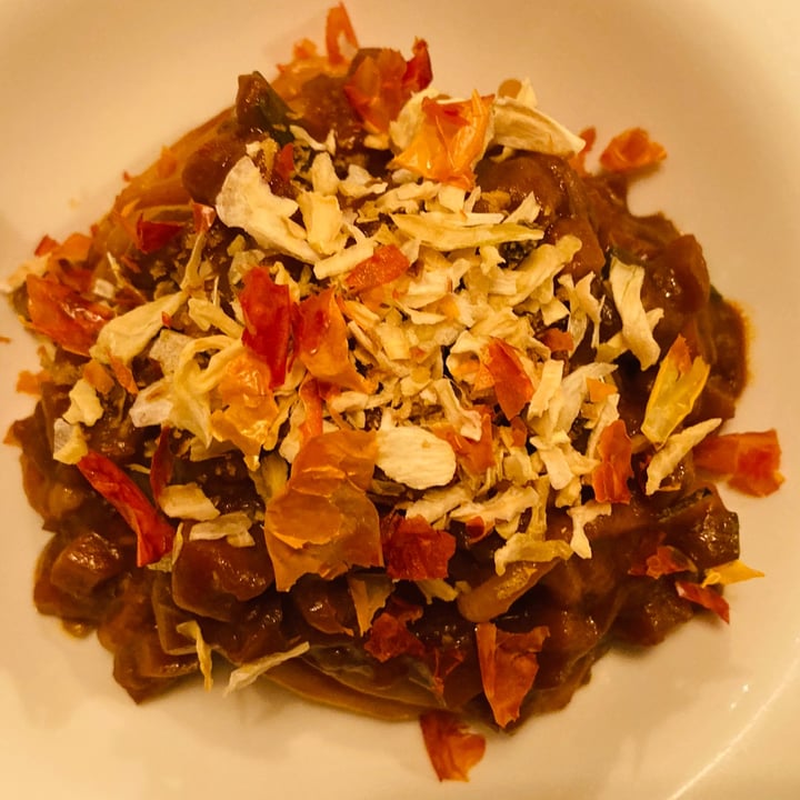 review photo of Capra e Cavoli vegetariano, vegano e pesce Pici con ragù vegano shared by @federicathewitch on 20 Jul 2022 - review