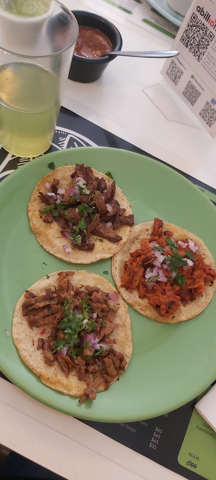 photo of Poderosa Restaurante Vegano Orden de Tacos shared by @nicte400 on  25 Sep 2021 - review