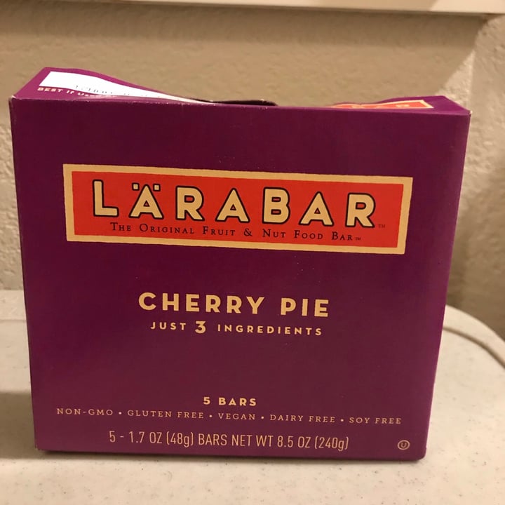 photo of Larabar Cherry Pie shared by @kat2bkitten on  08 Oct 2020 - review