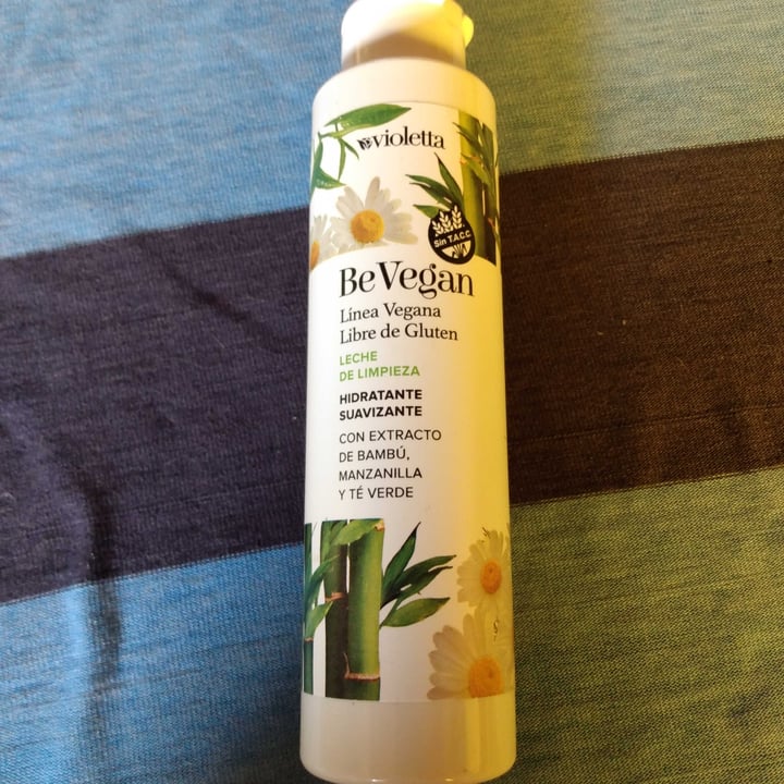 photo of Violetta cosméticos Leche de limpieza BeVegan shared by @almendrasol on  10 Nov 2021 - review