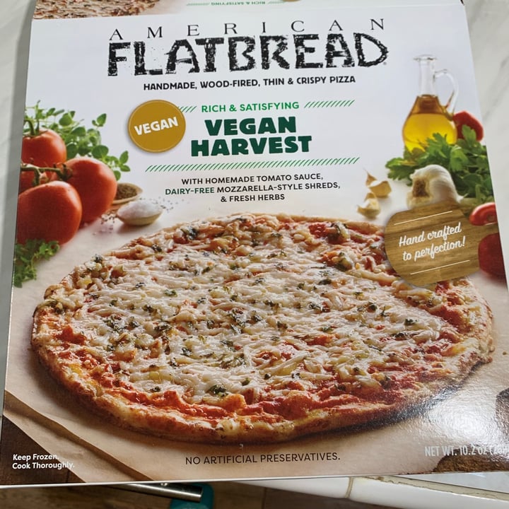 photo of American Flatbread Vegan Harvest Pizza shared by @xenenscott on  03 Nov 2020 - review