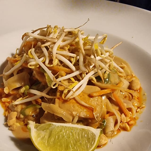Foto del piatto “Vegan Pad Thai”