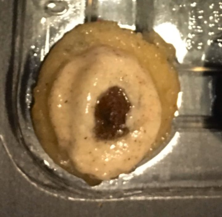 photo of Baked by Melissa Vegan Maple Cinnamon Bun shared by @veganlefay on  14 Mar 2020 - review