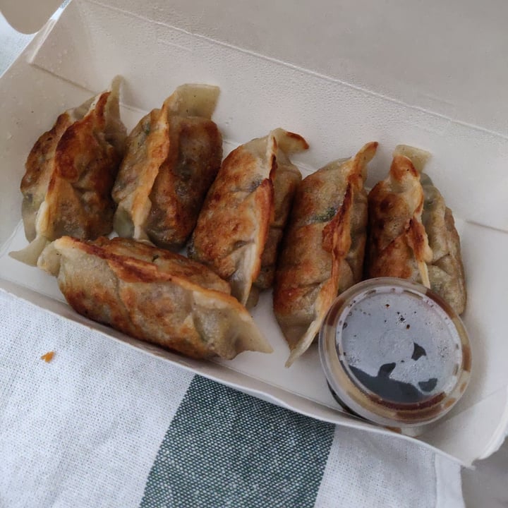 photo of Daehwa Vegetarian Yachae Mandu shared by @hownowbrownkow on  26 Jun 2020 - review