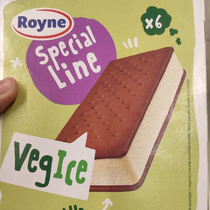 photo of Royne Sándwich helado de vainilla VegIce shared by @crispichispi on  17 May 2021 - review