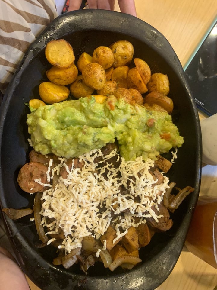 review photo of La Cocinita Verde - Comida Vegana Picada shared by @danieclozada on 29 Dec 2019 - review