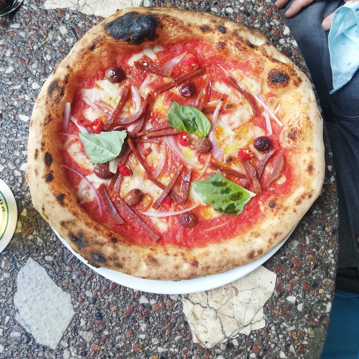 review photo of Al Catzone - Pizza Napovegana Super Diavola shared by @lieselotte on 23 Jul 2022 - review
