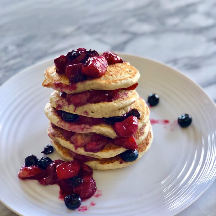 photo of Castle Kitchen Plain Jane vanilla pancake & waffle mix shared by @socialannaj on  25 May 2021 - review