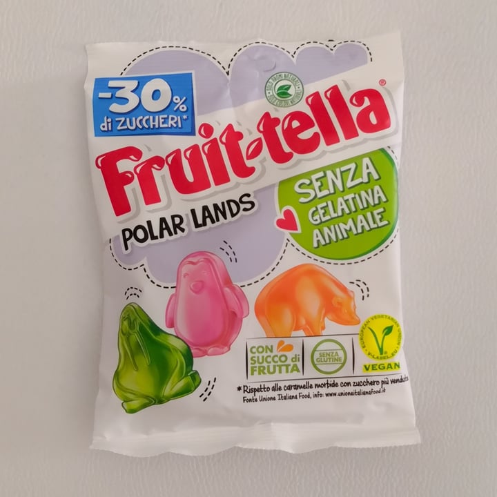 photo of Fruit-tella Caramelle Gommose Polar Lands shared by @totoro on  31 May 2021 - review