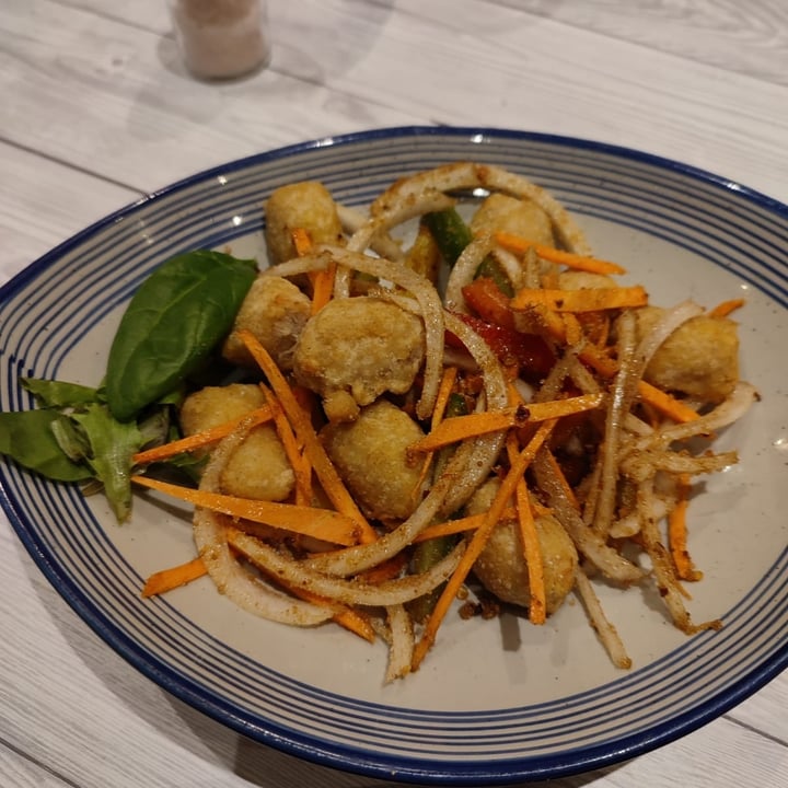 photo of Puti Vegan Cafe Salt and pepper balls shared by @clairemack on  02 Dec 2021 - review
