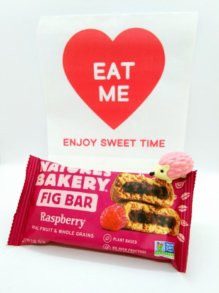 photo of Nature's Bakery Fig Bar Raspberry shared by @choyyuen on  07 Nov 2019 - review