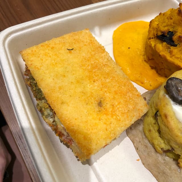 Photo of the dish “Mozzarella in carrozza cotta al forno”