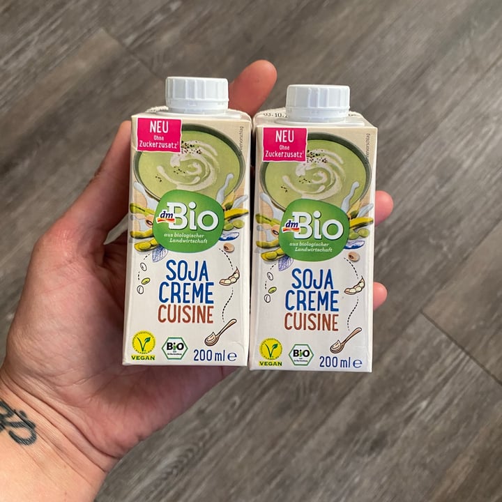 review photo of dmBio Soja Crème Cuisine shared by @floryhollyvegan on 23 May 2021 - review