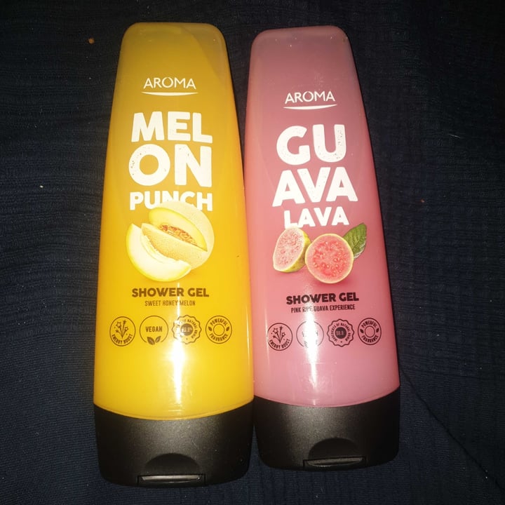 review photo of Aroma Shower gel shared by @veeroxa on 19 Dec 2021 - review