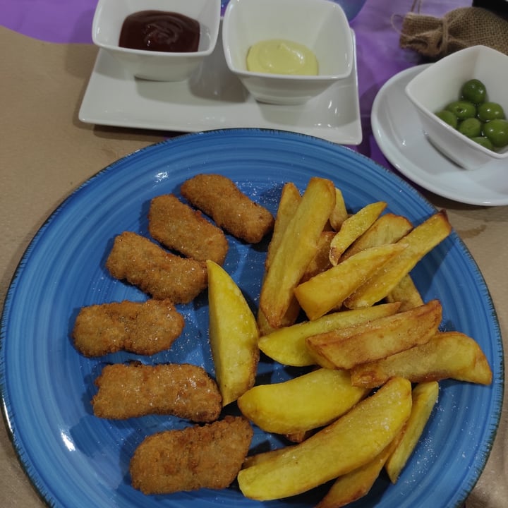photo of Tenedordelamazonas Nuggets Con Salsas shared by @saruchi on  09 May 2021 - review