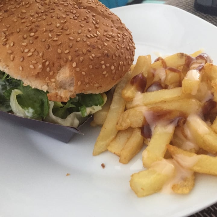 photo of Steers Veggie Burger shared by @vonnikukard on  01 Aug 2020 - review