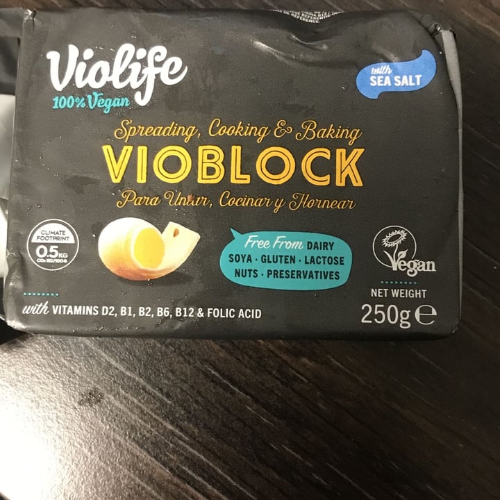 photo of Violife Vioblock with sea Salt shared by @manobispo on  19 Aug 2022 - review