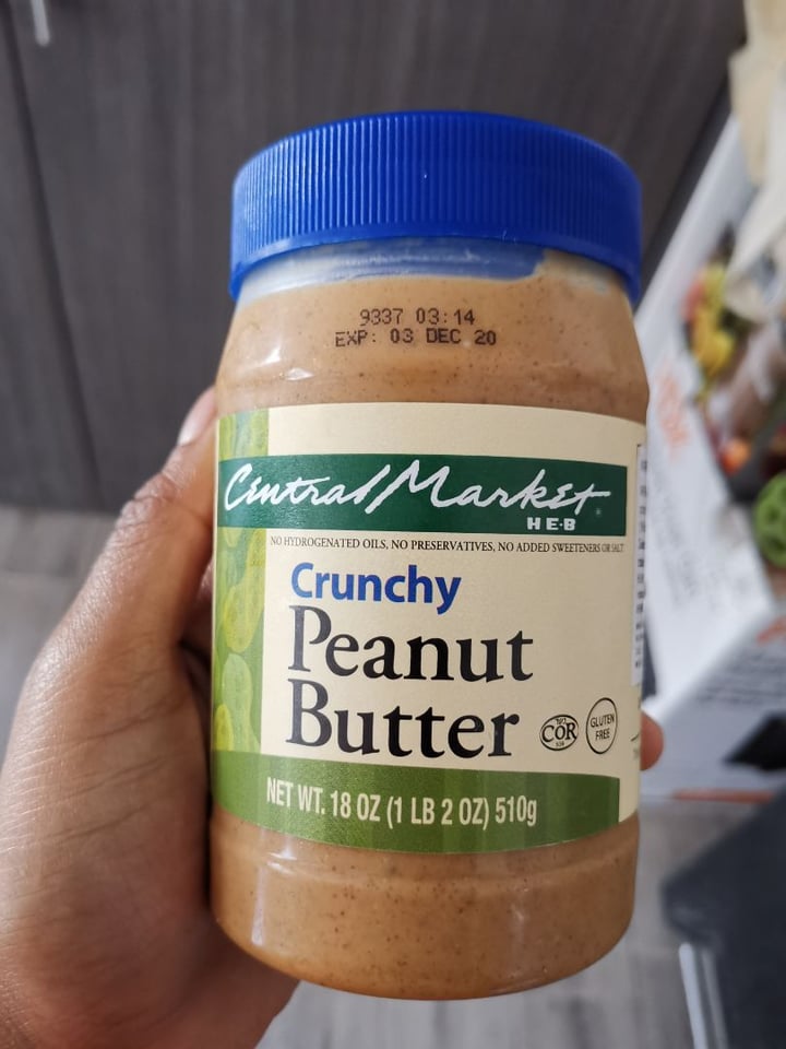 photo of H-E-B Crunchy Peanut Butter shared by @silvialeon92 on  27 Mar 2020 - review