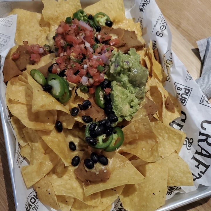 photo of The Howe Daily Kitchen & Bar Vegan Nachos shared by @ashwickety on  01 Feb 2022 - review