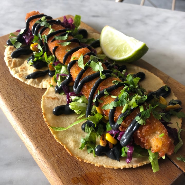 photo of Una Más - Mezcaleria Vegan Crispy Fysh Taco shared by @mothercitymatt on  30 Sep 2022 - review