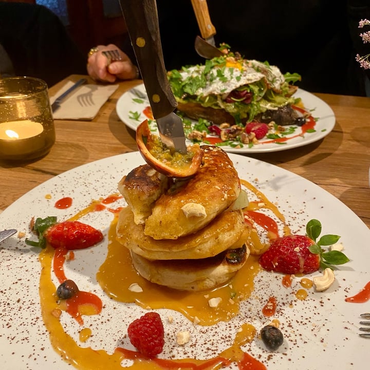 photo of Bistro Ivy Pancakes shared by @julianavoss on  20 Jan 2023 - review