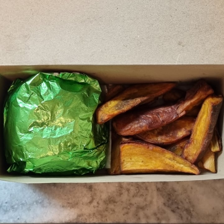 review photo of Williamsburg Beyond Cheese shared by @beto71 on 24 Sep 2021 - review