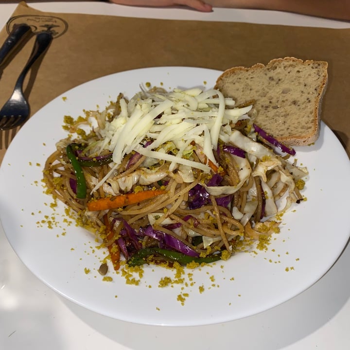 photo of Oli veggie food karuná shared by @inespressable on  30 Jan 2022 - review