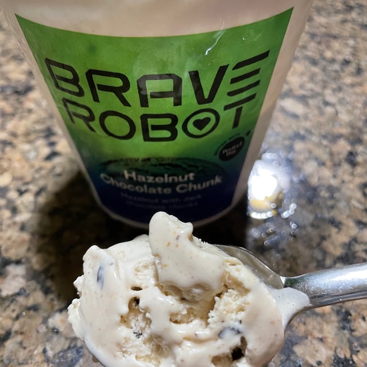 photo of Brave Robot Brave Robot Hazelnut Chocolate Chunk Animal-Free Dairy shared by @karenasp on  01 Aug 2022 - review