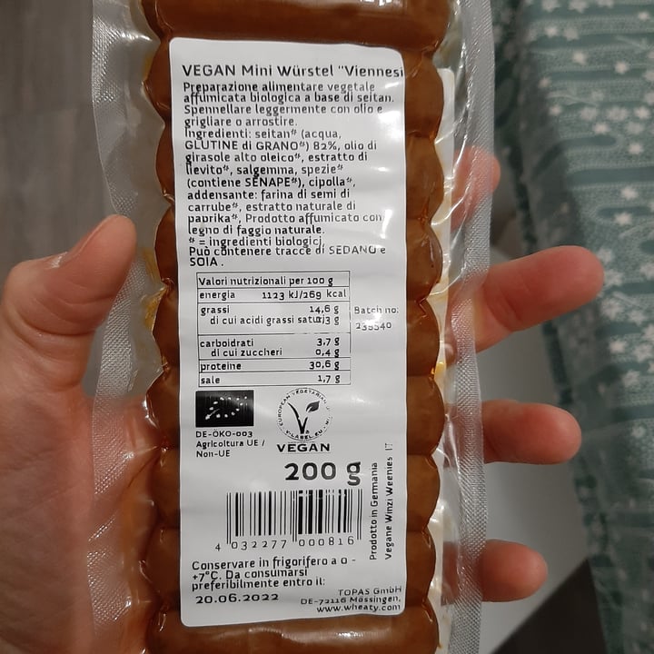 review photo of Wheaty Mini Wurstel viennesi shared by @trimammagreen on 10 Apr 2022 - review